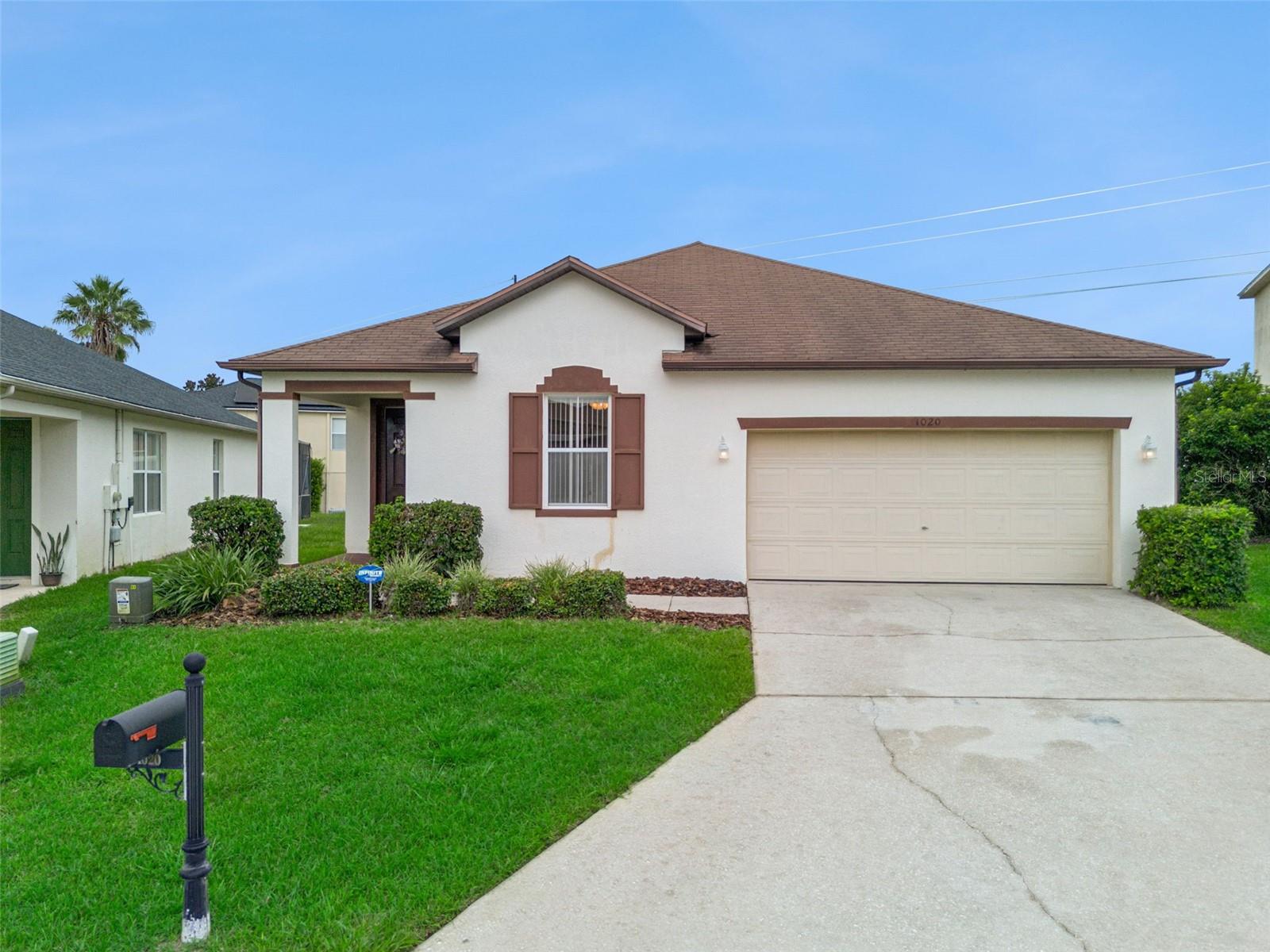 1020 PINE RIDGE DR Property Photo 1