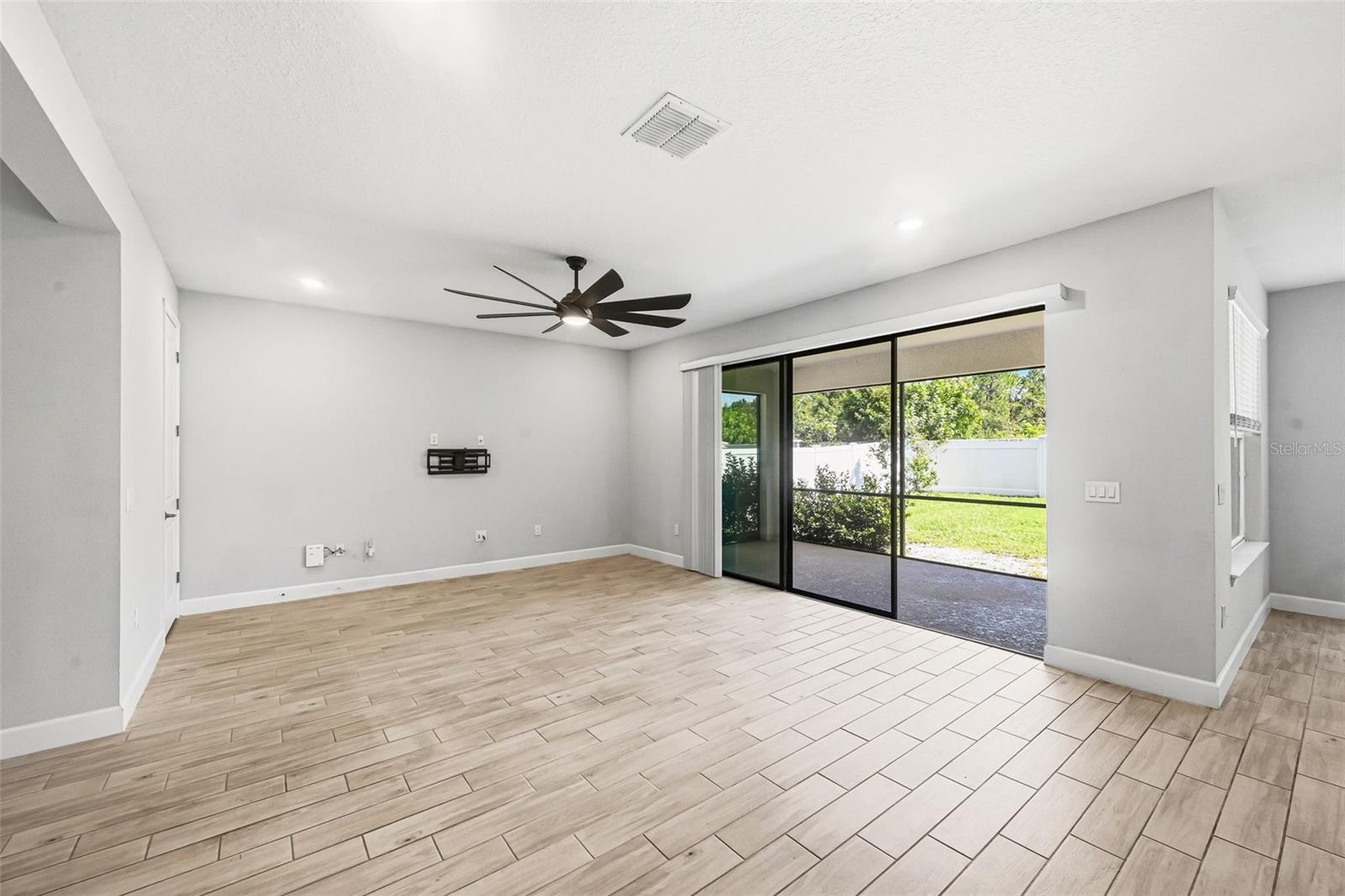 2931 Agostino Ter Property Photo 10