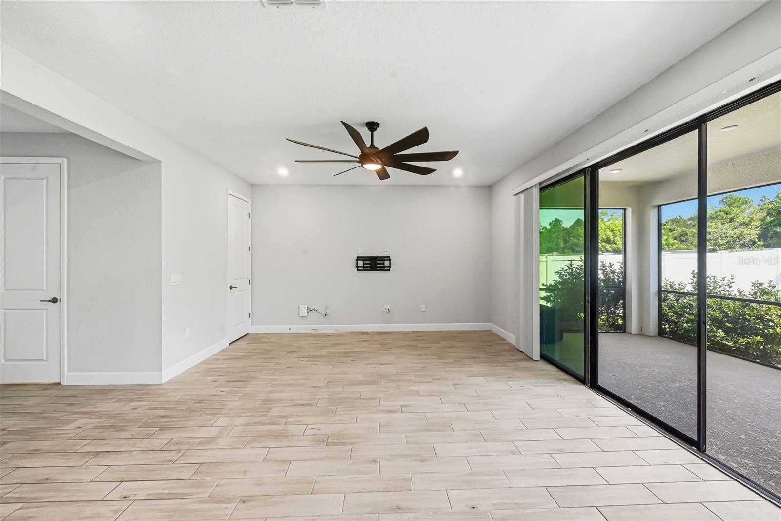 2931 Agostino Ter Property Photo 11
