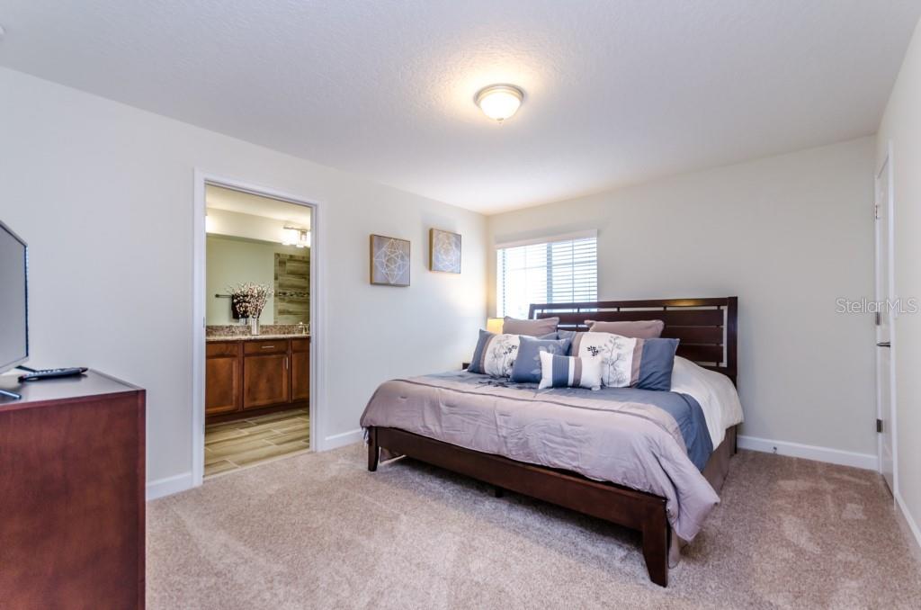 9047 Dogleg Dr Property Photo 8