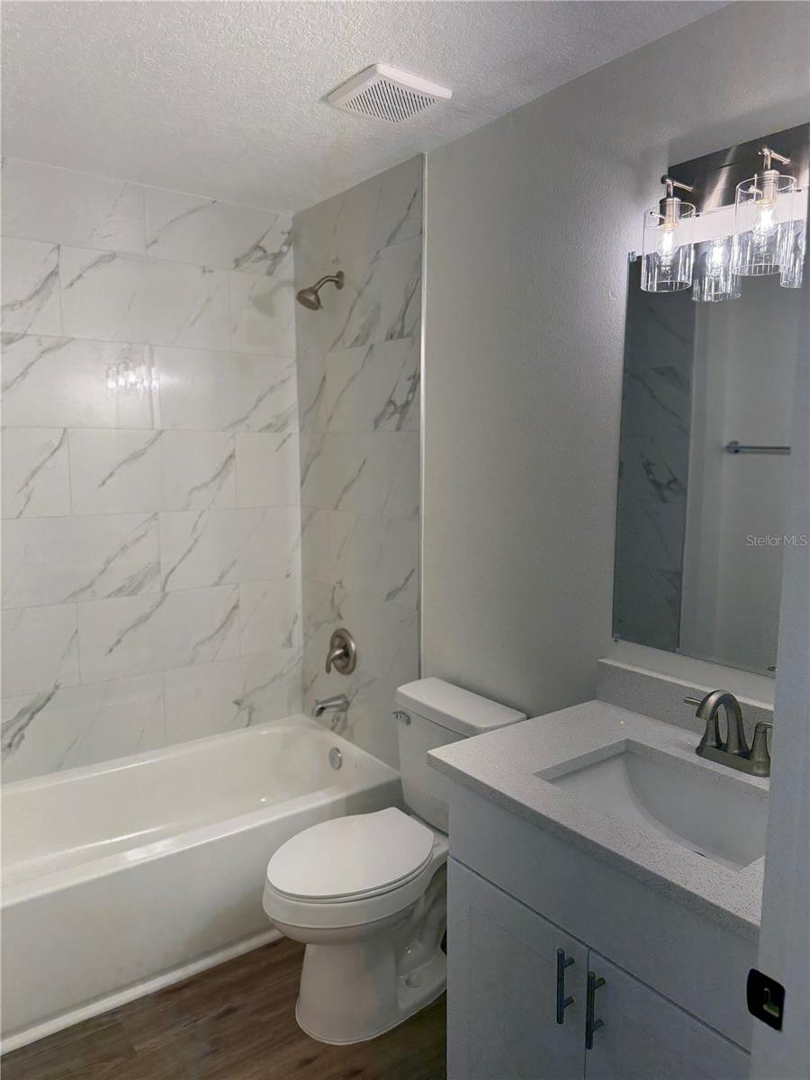 3024 Parkway Blvd #306 Property Photo 8