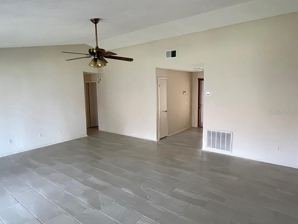 2127 Spice Ave Property Photo 5