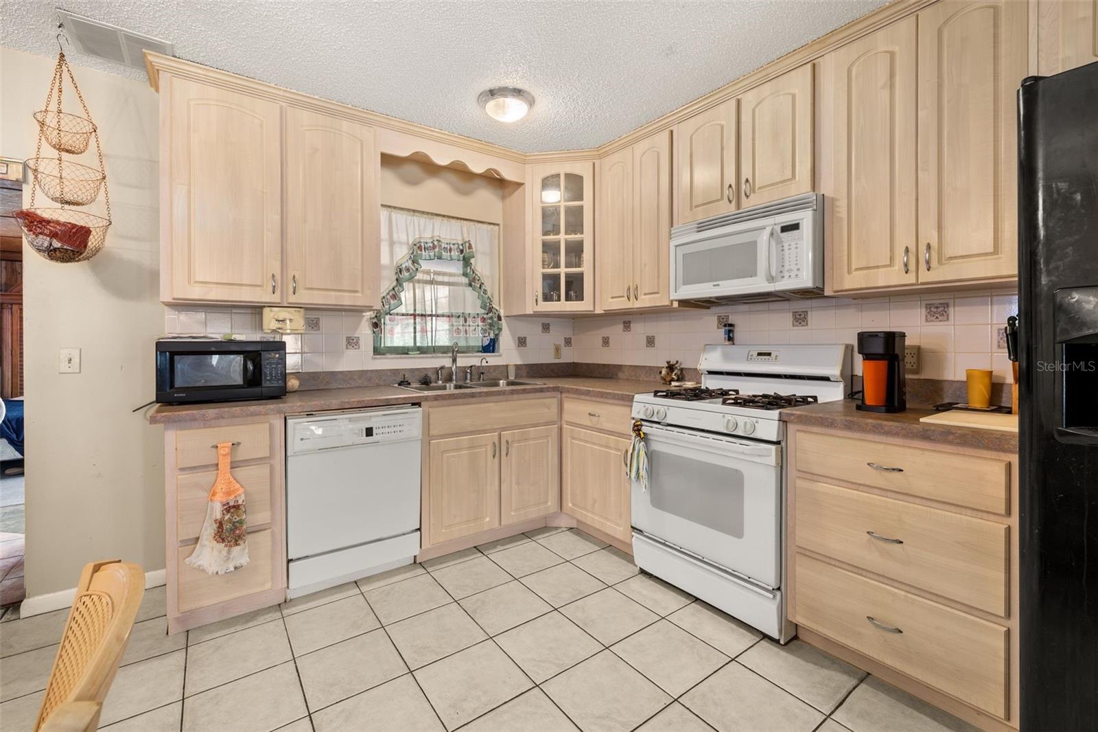 608 Cherokee Cir Property Photo 18
