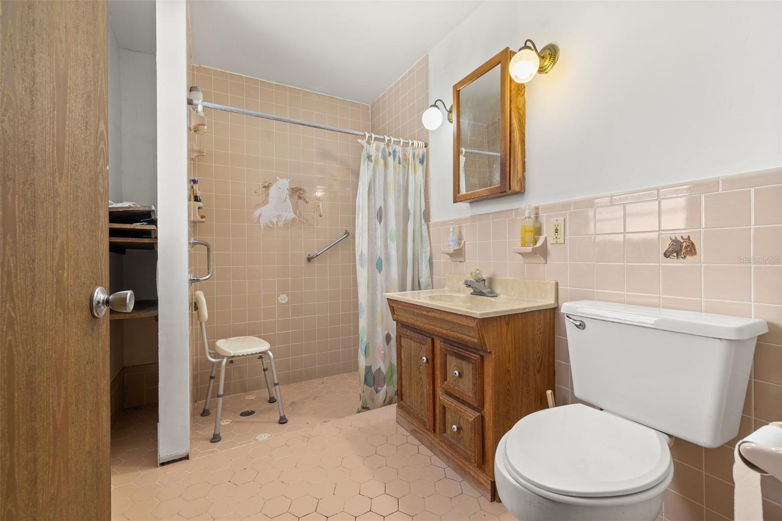 608 Cherokee Cir Property Photo 29