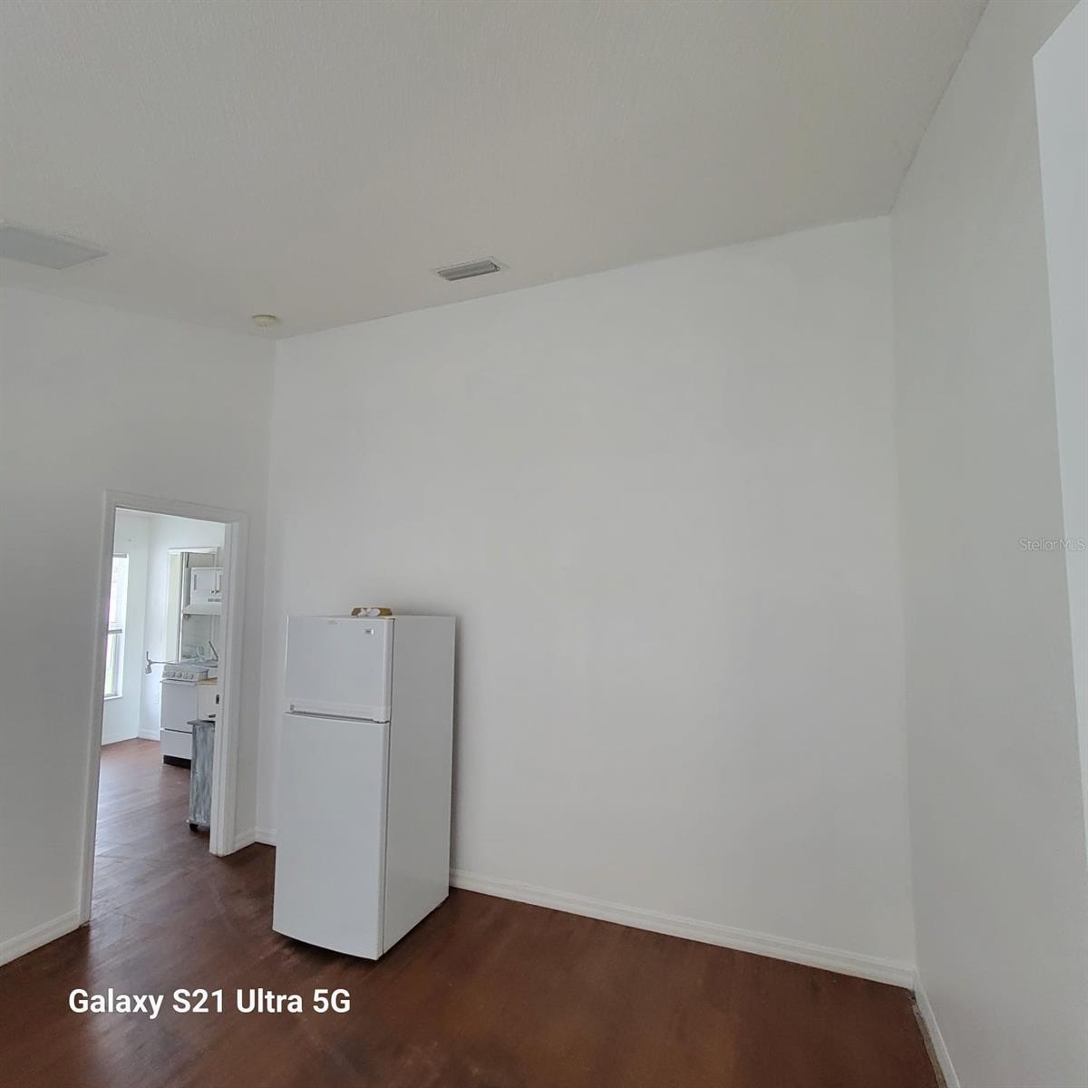 2791 Summerfield St Property Photo 6