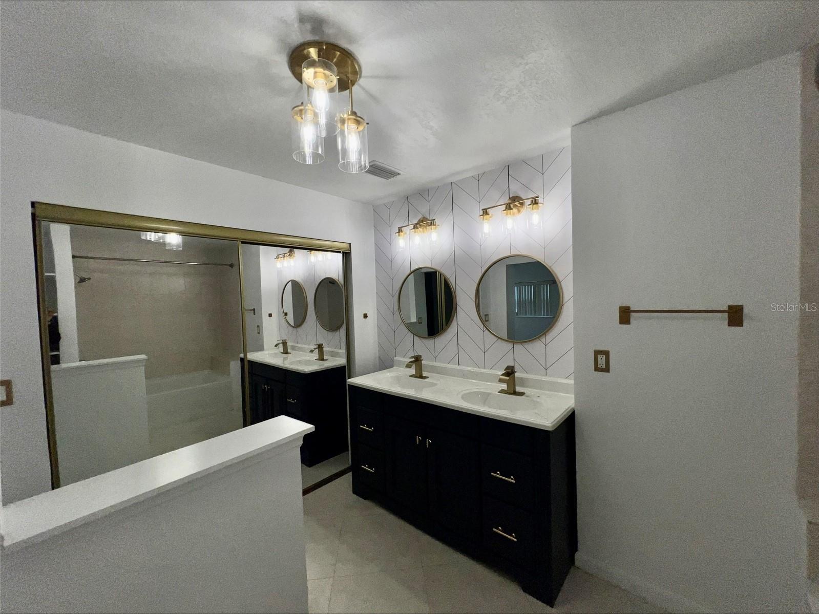 1211 Lehigh St Property Photo 13