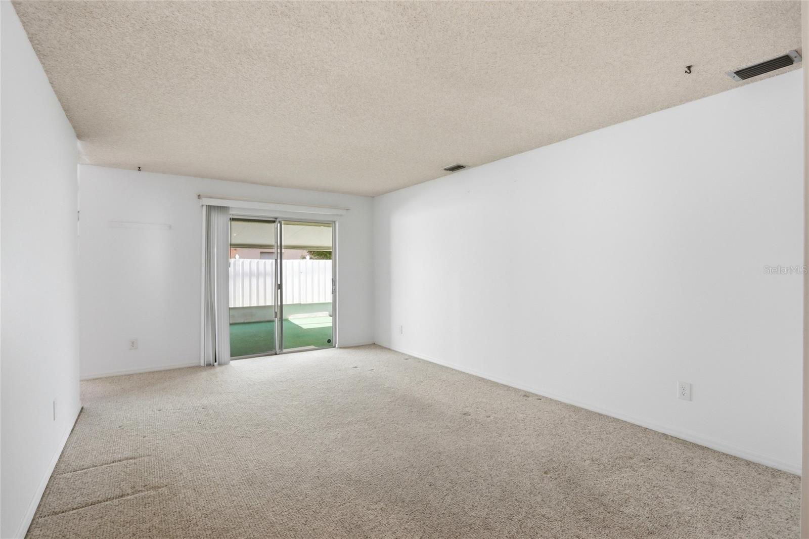 2721 Cecile St Property Photo 7