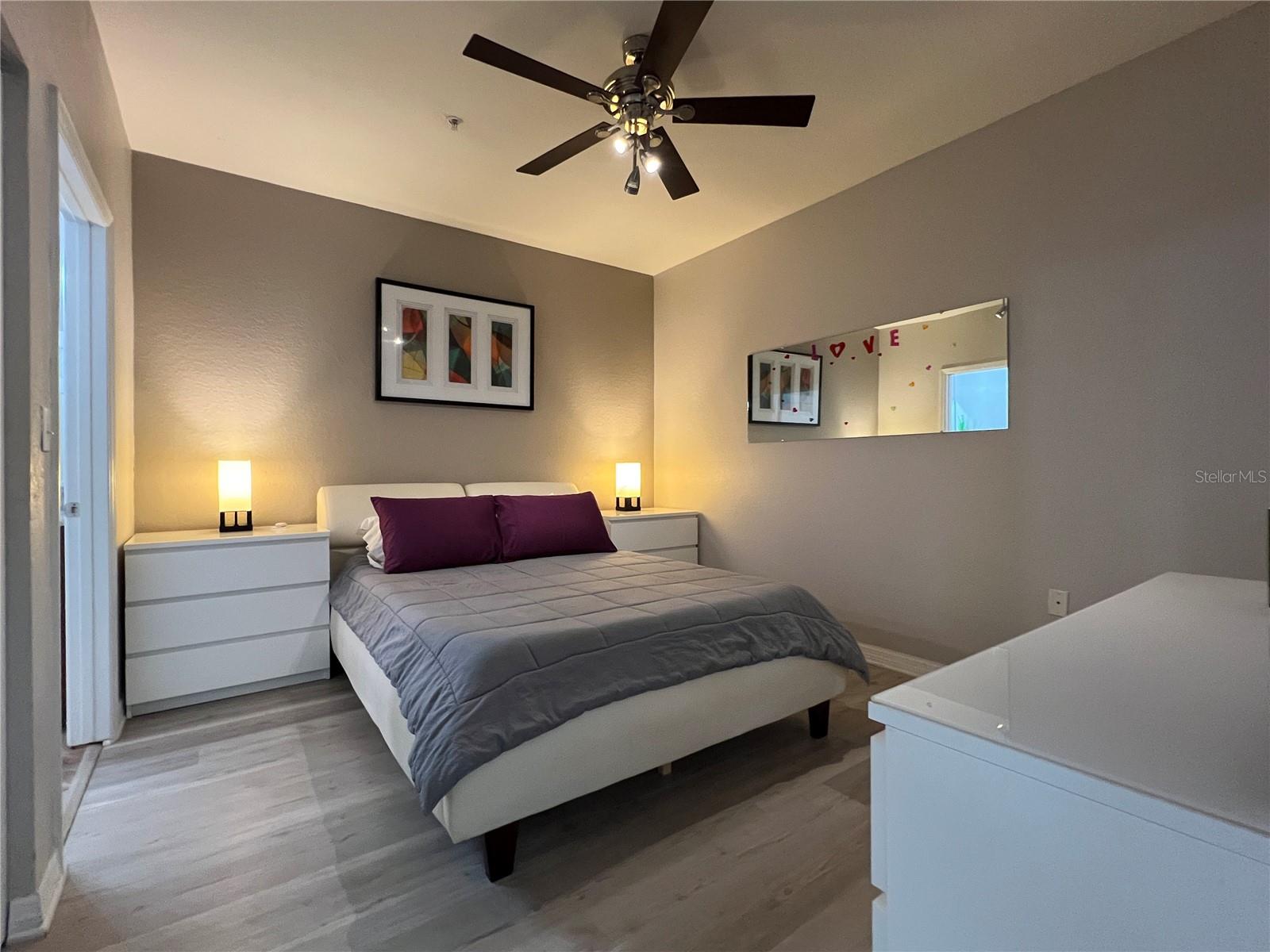 S5155662 Property Photo 2