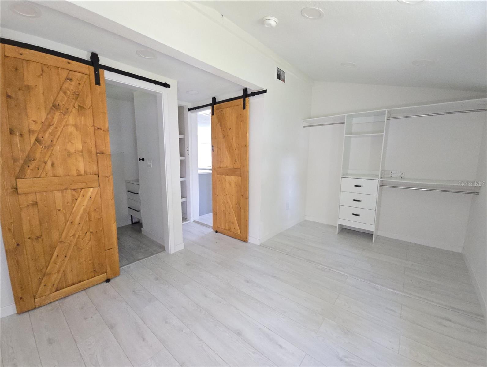 1626 Gar St Property Photo 12