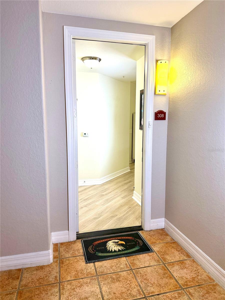 501 Mirasol Cir #308 Property Photo 2