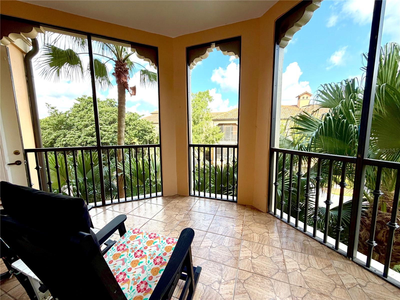 501 Mirasol Cir #308 Property Photo 18