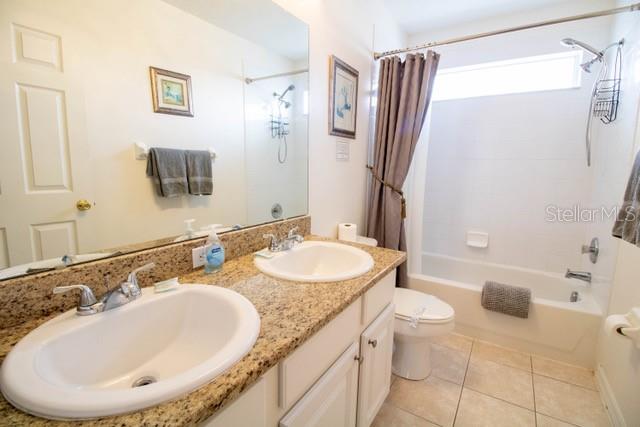 2704 Prestwick Ln Property Photo 10