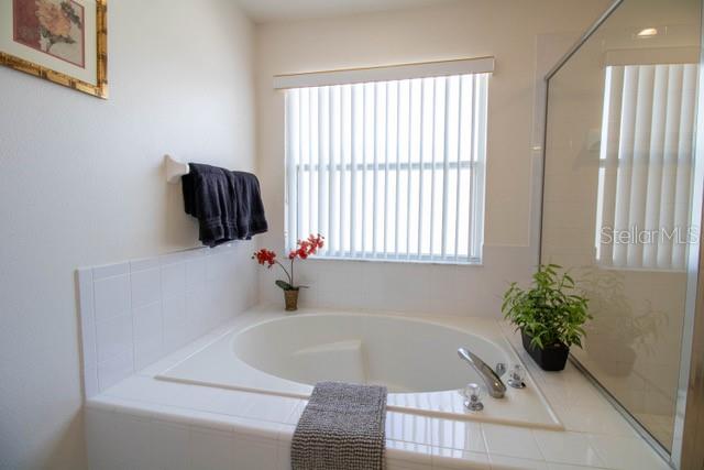 2704 Prestwick Ln Property Photo 30
