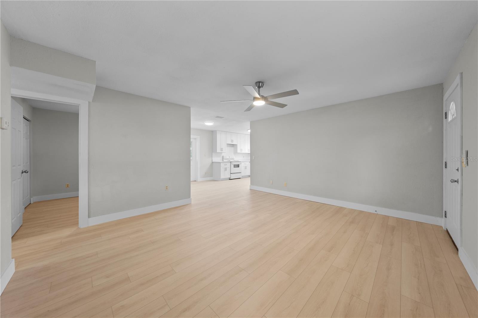 224 California Ave Property Photo 30