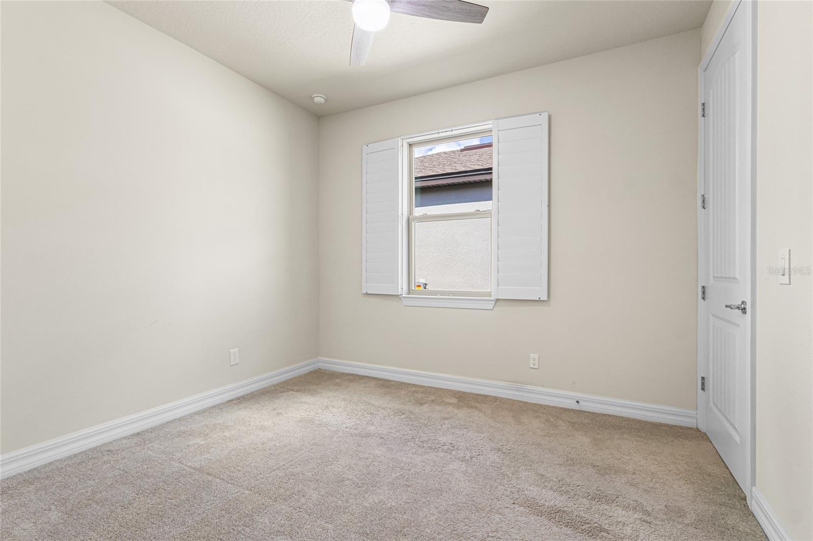 5517 Potenza Dr Property Photo 8