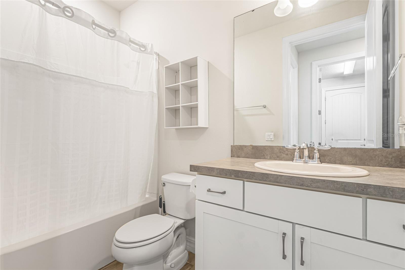 5517 Potenza Dr Property Photo 12