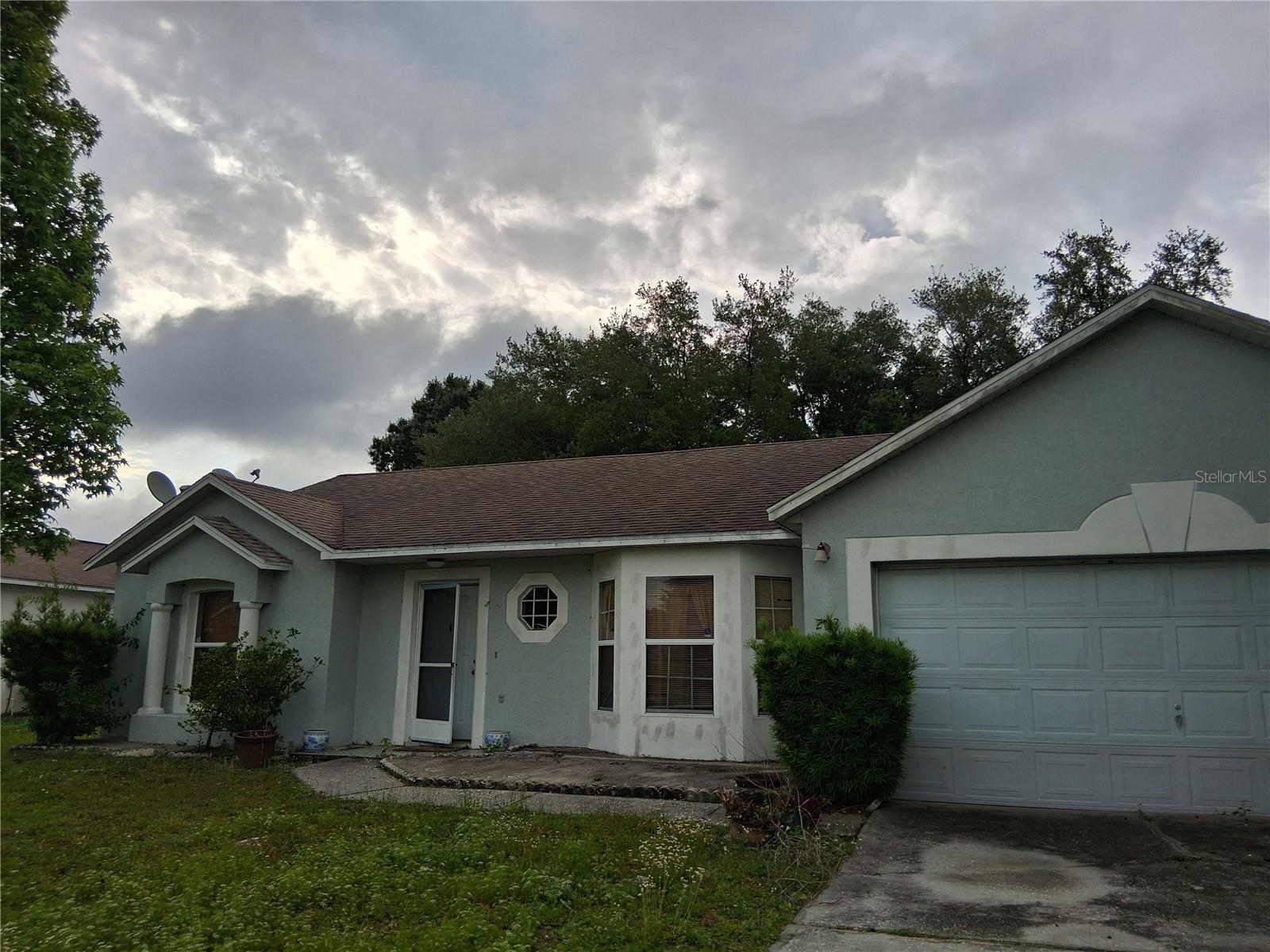 262 CHADWORTH DR Property Photo 1