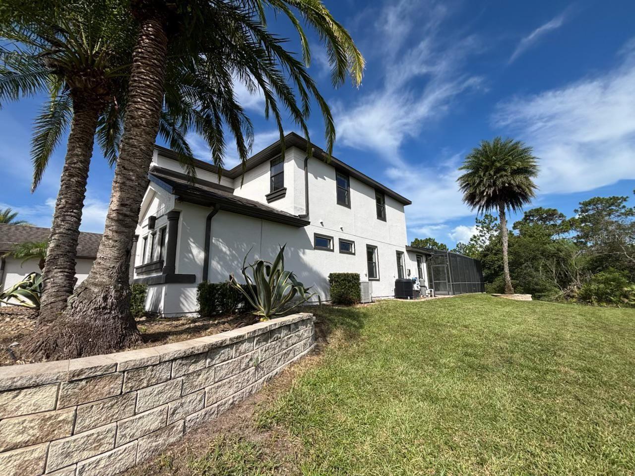 14333 Bella Ln Property Photo 4