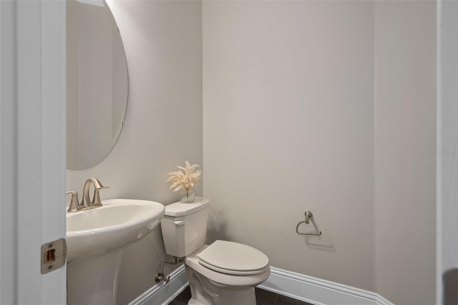 9462 Becker Ct Property Photo 24