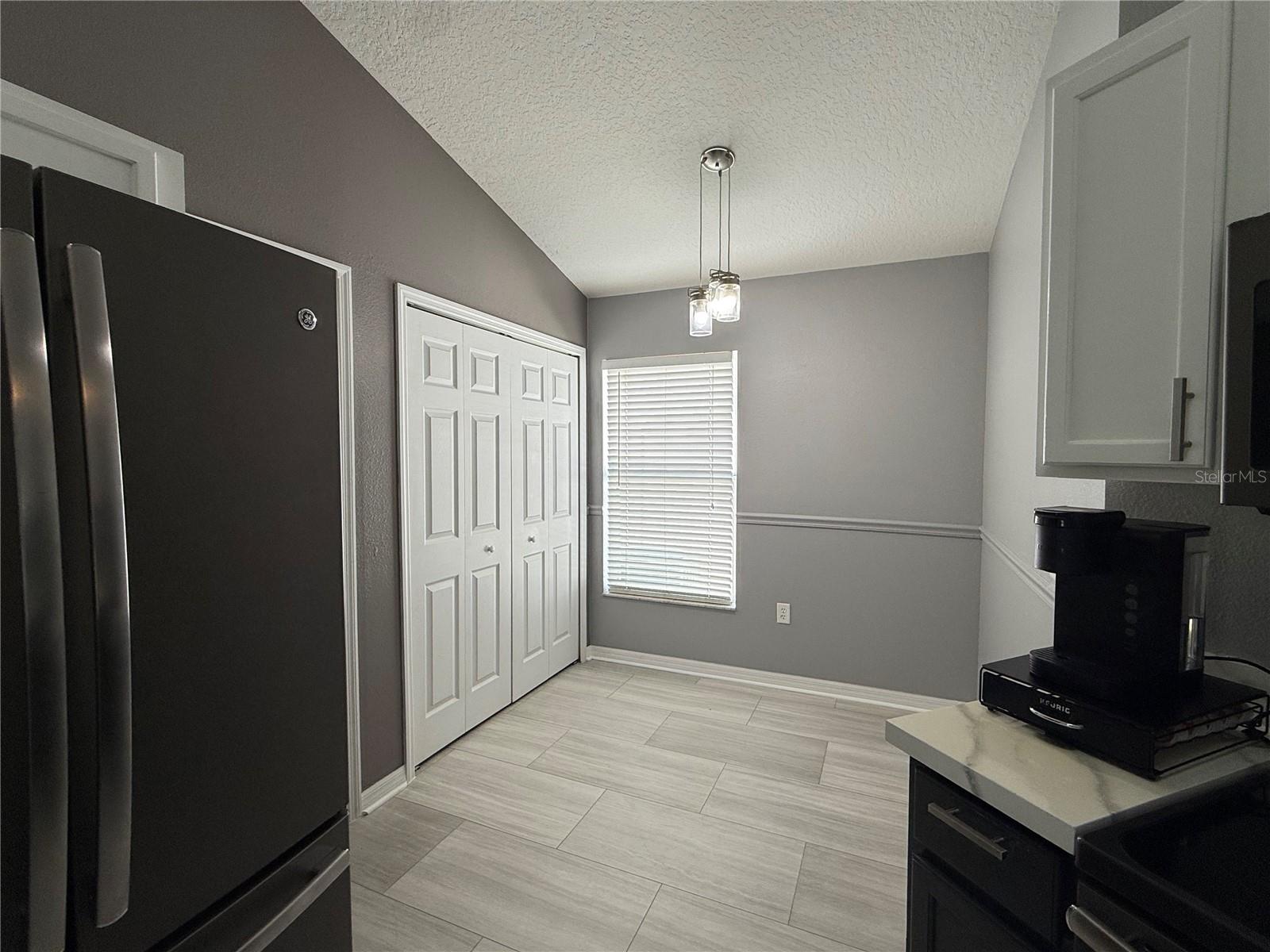 16212 Coopers Hawk Ave Property Photo 6