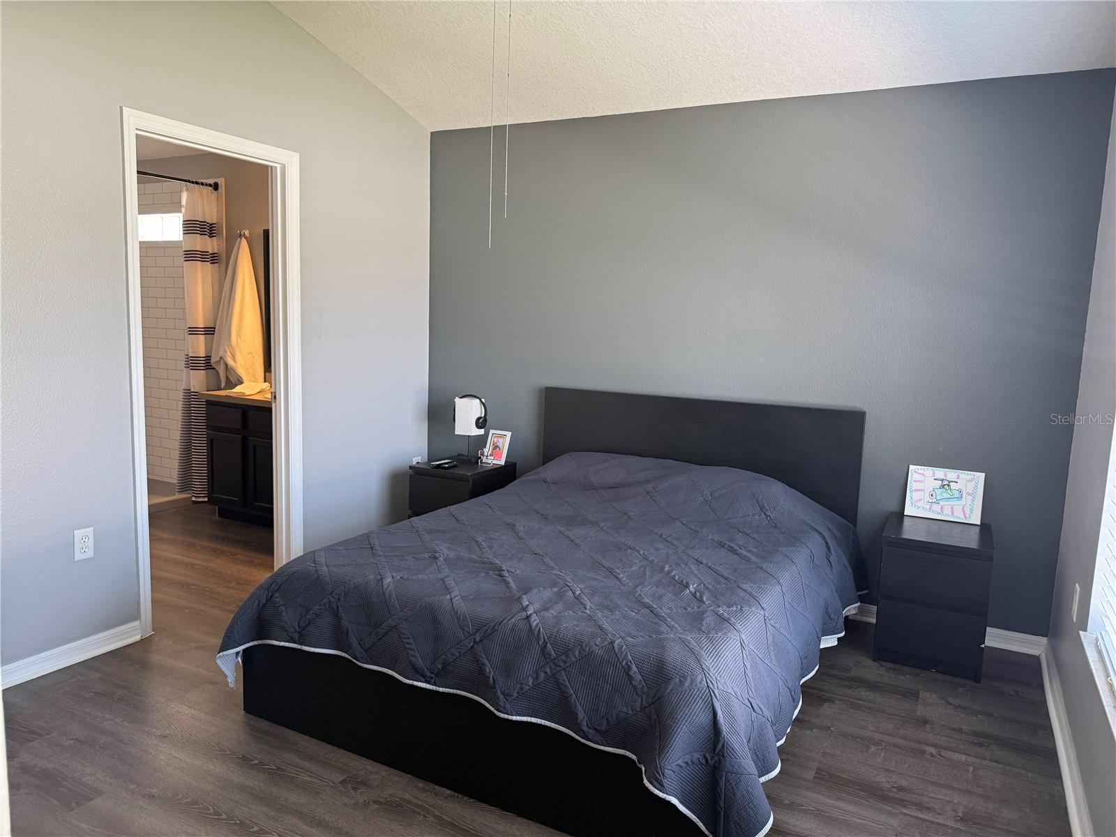 16212 Coopers Hawk Ave Property Photo 7