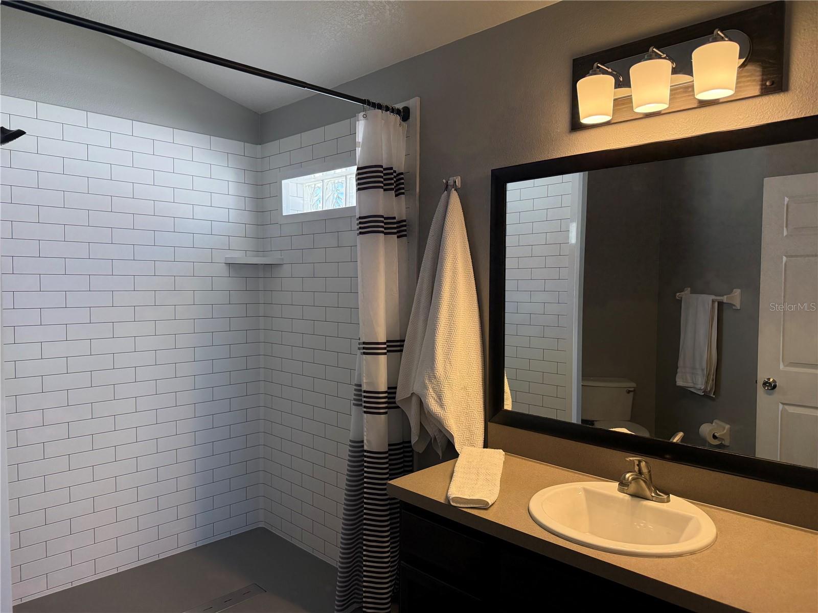 16212 Coopers Hawk Ave Property Photo 8