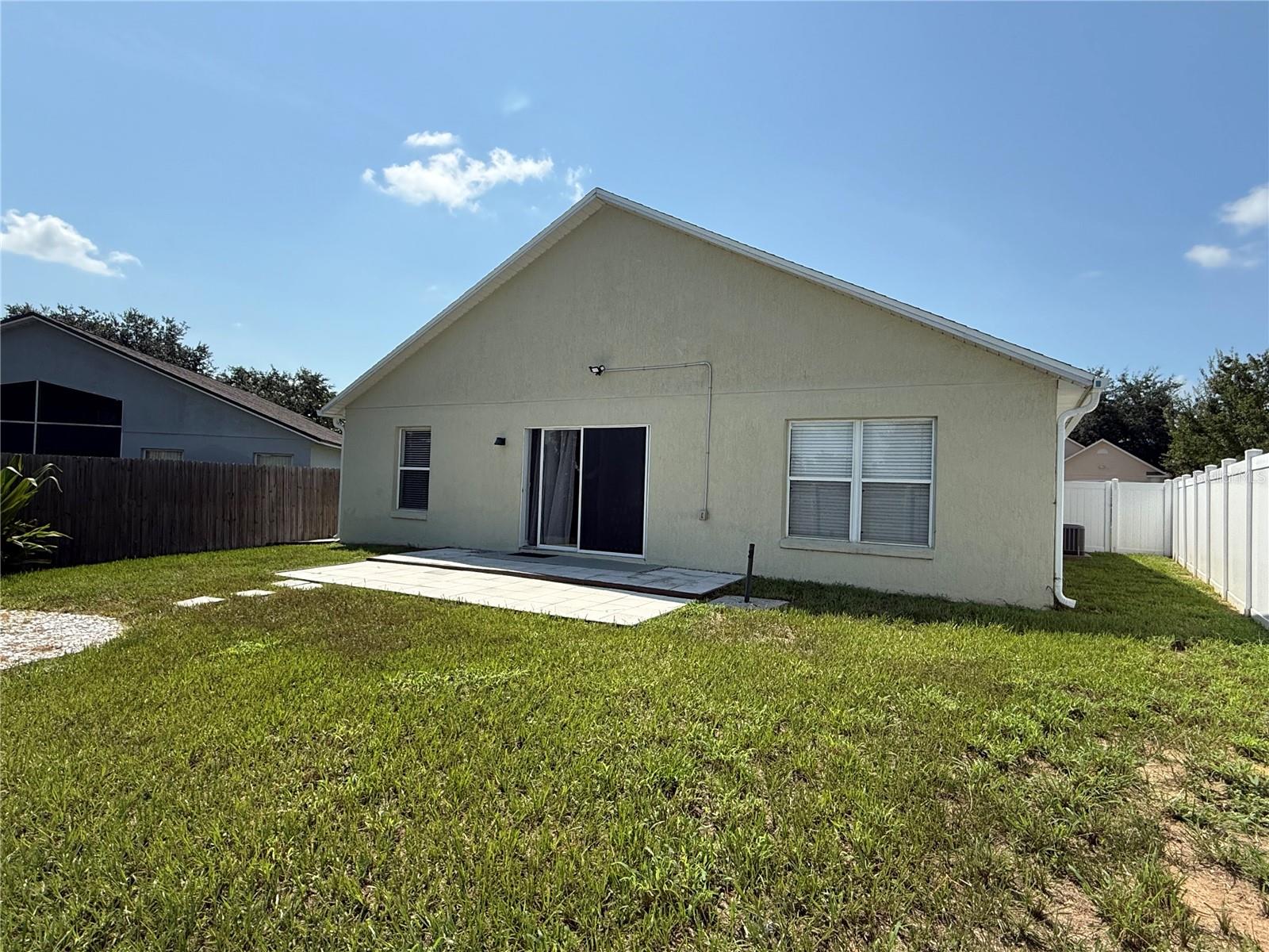 16212 Coopers Hawk Ave Property Photo 13