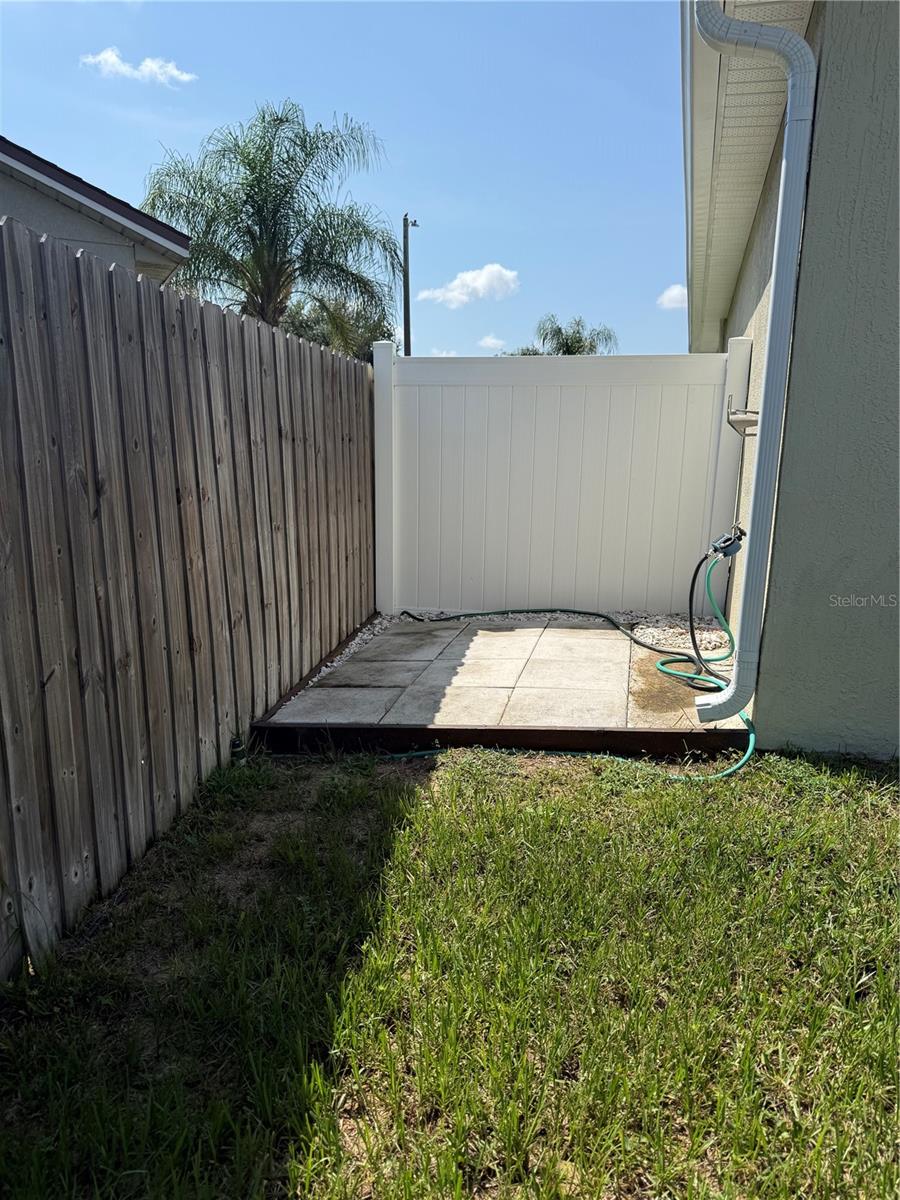 16212 Coopers Hawk Ave Property Photo 14