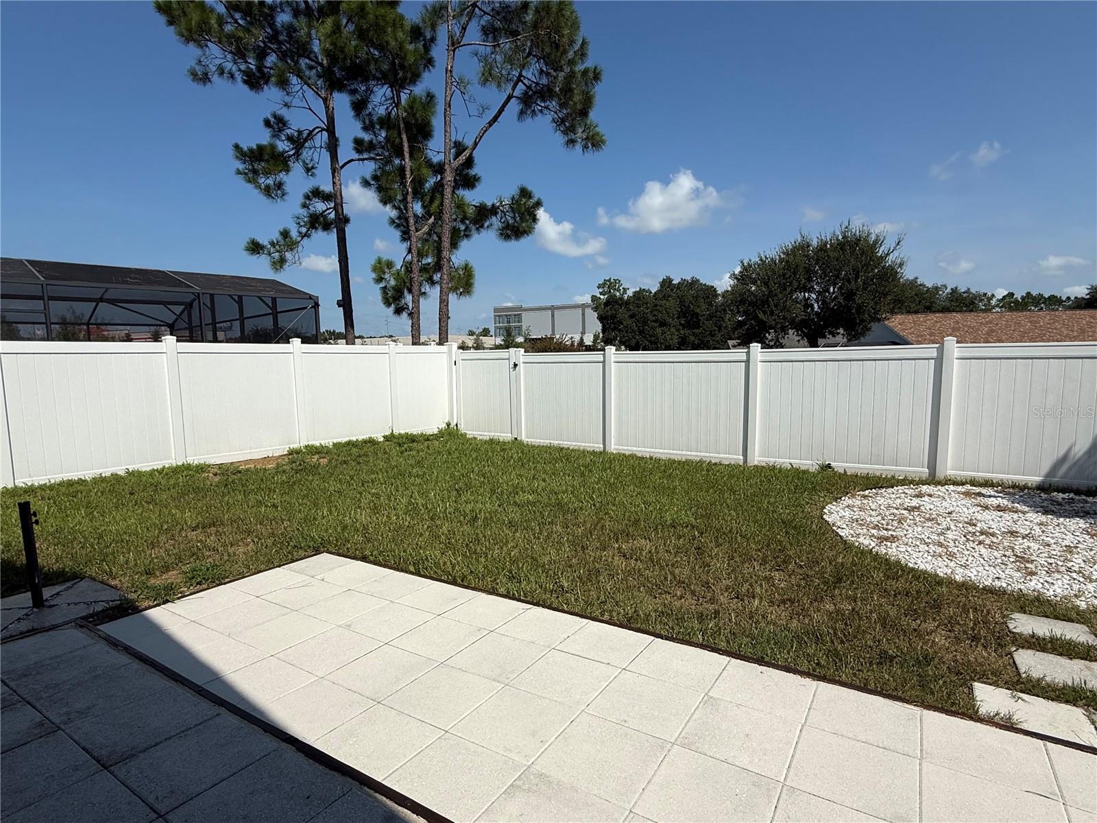 16212 Coopers Hawk Ave Property Photo 15