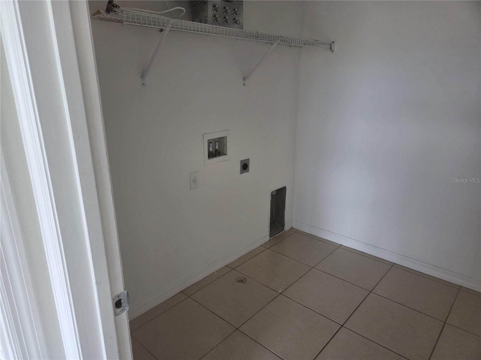 3872 Carrick Bend Dr Property Photo 24
