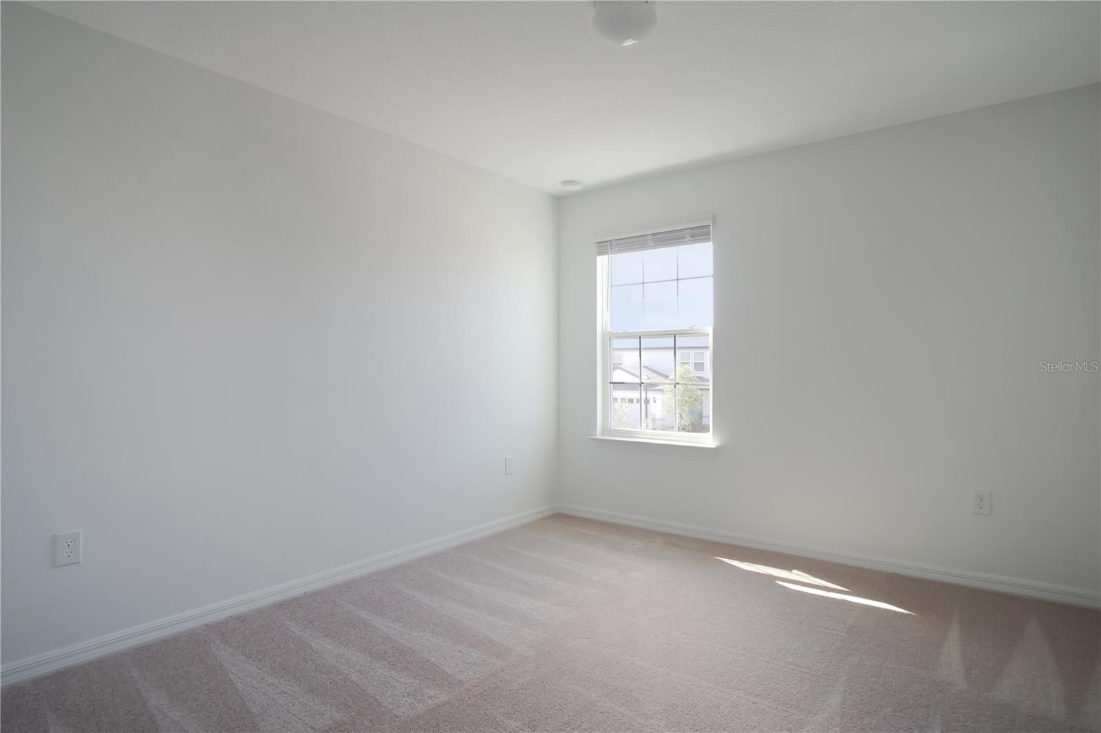 437 Waterford Dr Property Photo 24