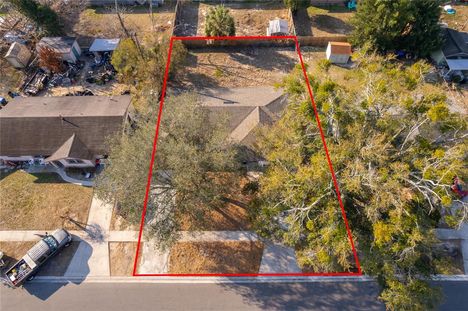 10 E Celeste St Property Photo 4