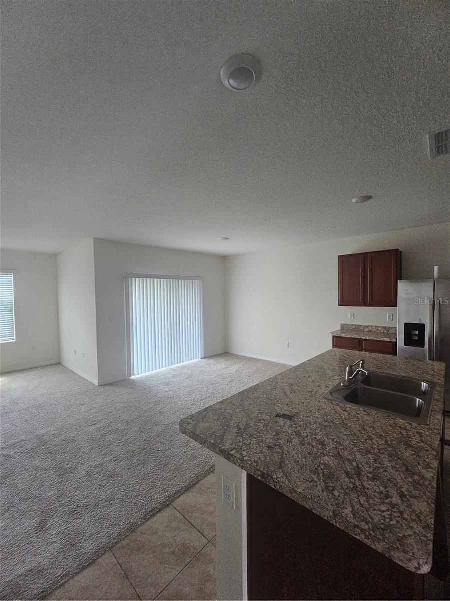 1504 Fox Squirrel Dr Property Photo 5