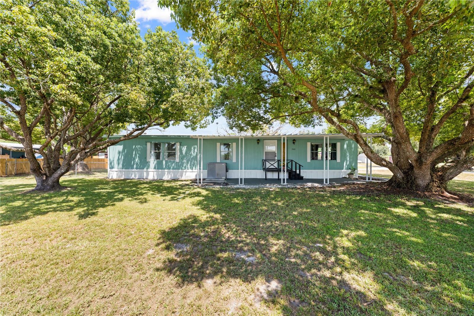 5601 Lake Lizzie Dr Property Photo 1