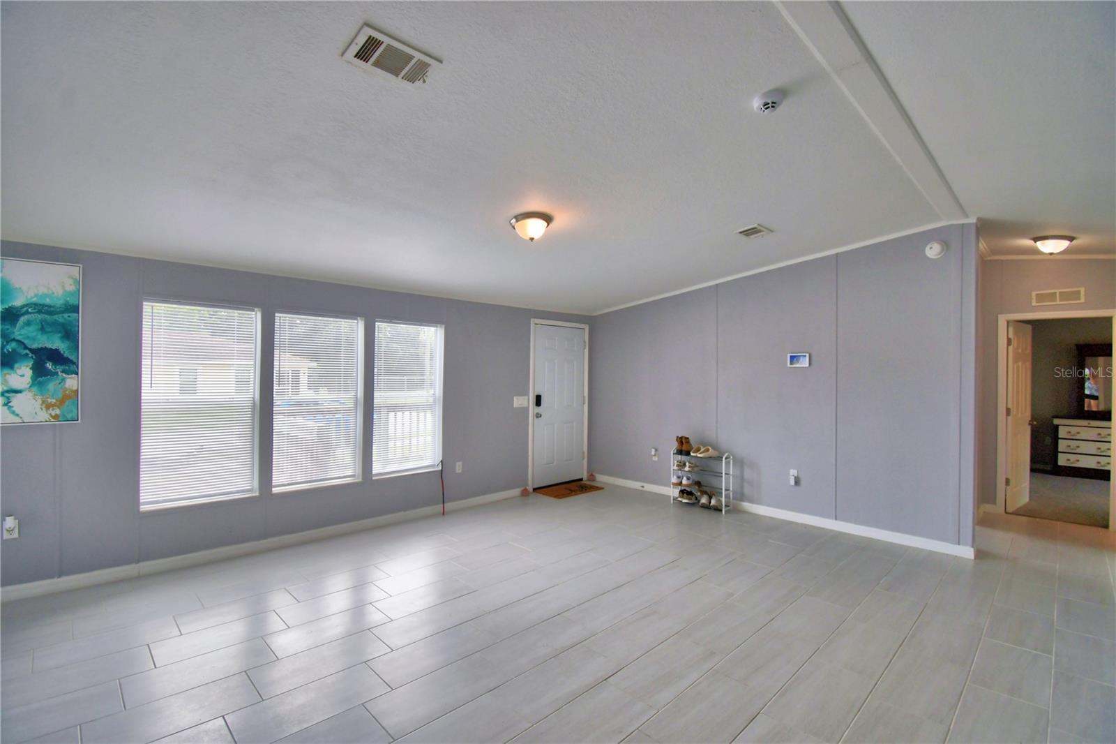 16 E Murphy St Property Photo 6