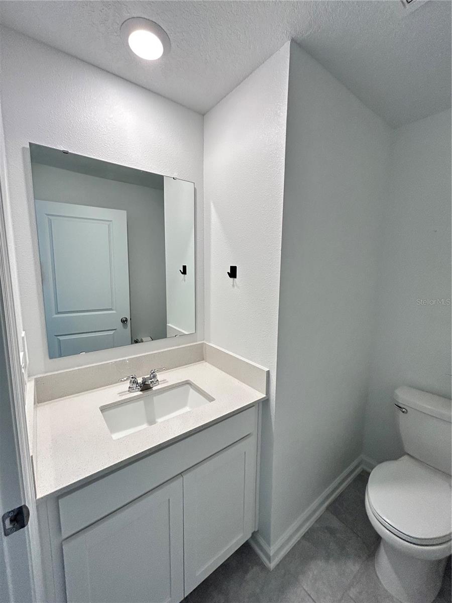 3174 Laurent Loop Property Photo 6