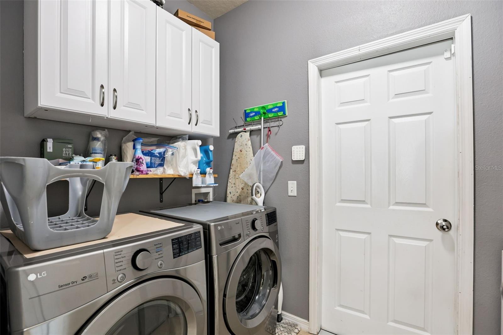 4051 Knott Dr Property Photo 34