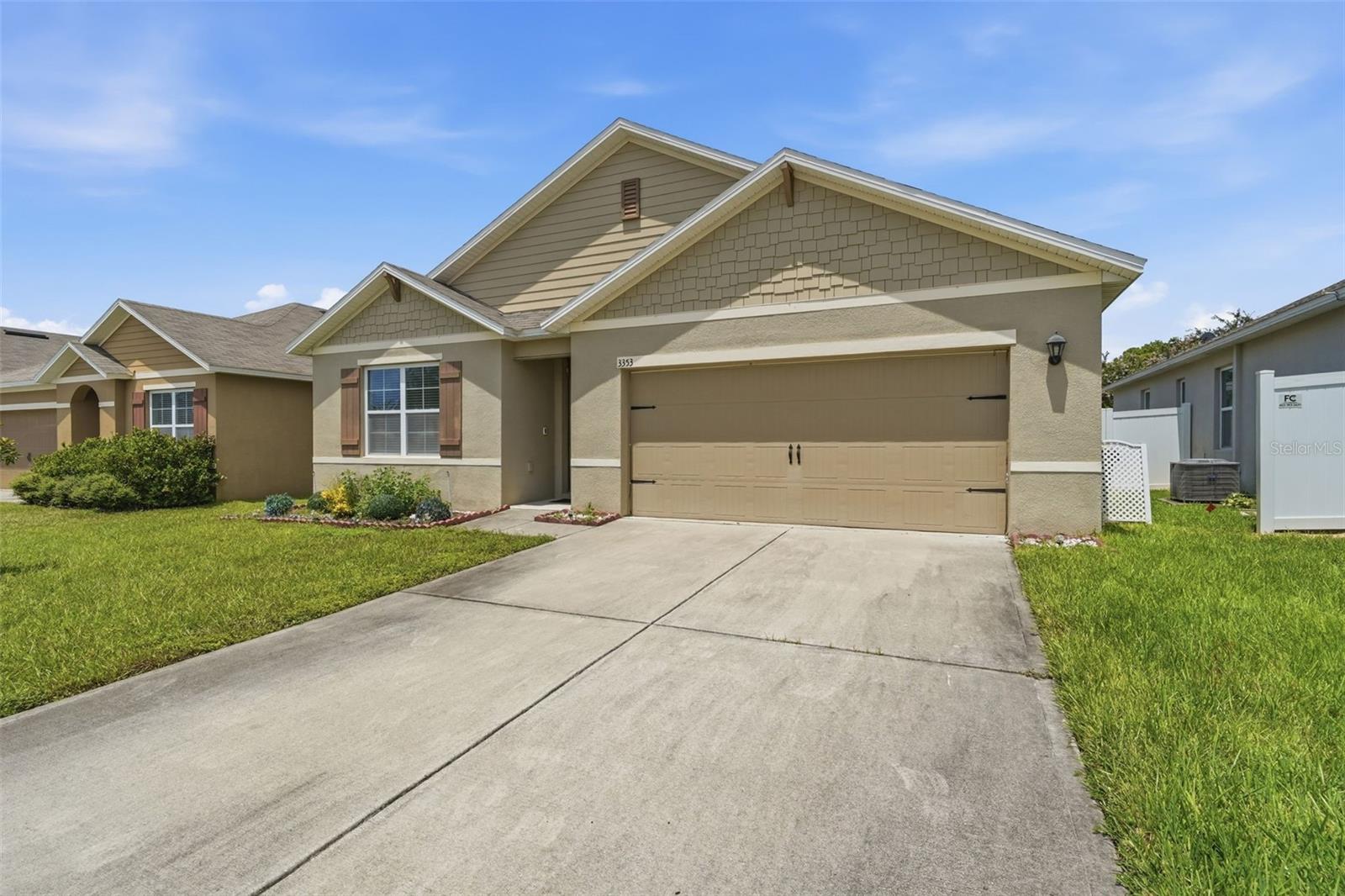 3353 Wellborn Dr Property Photo 2