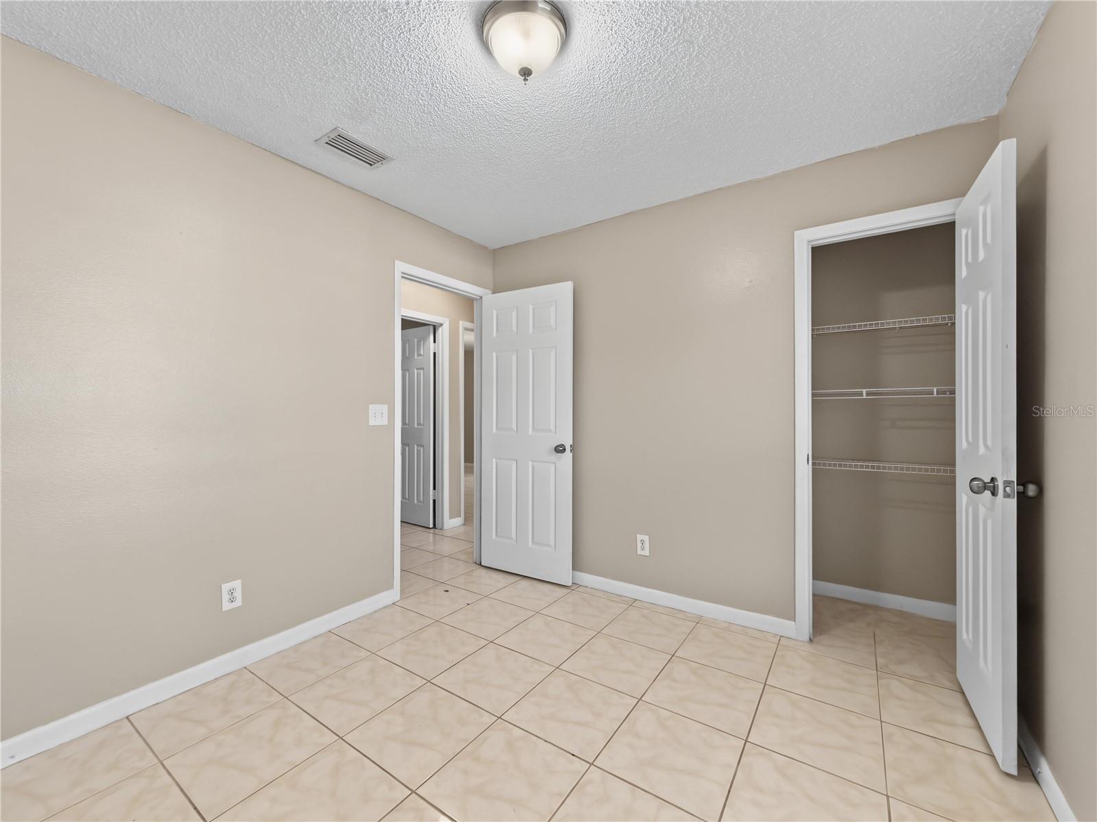 2429 Centennial Blvd Property Photo 26