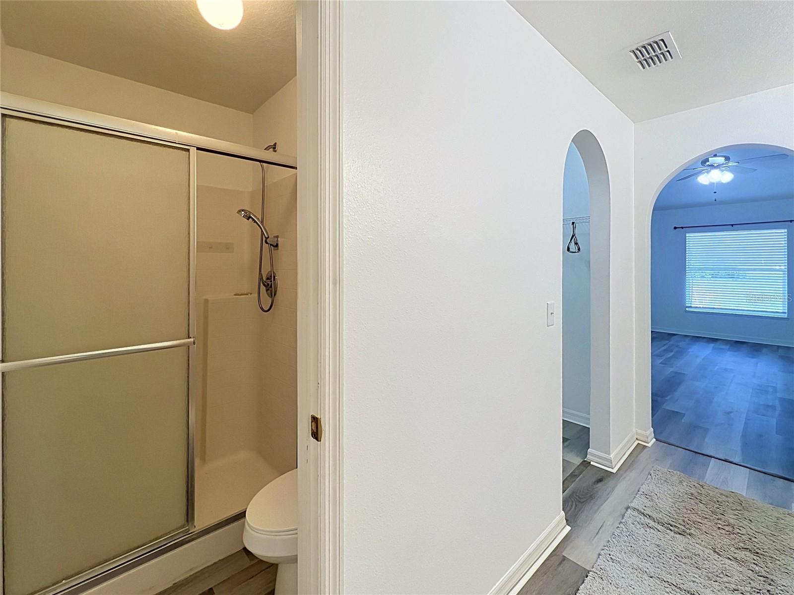 5641 Royal Hills Dr Property Photo 15