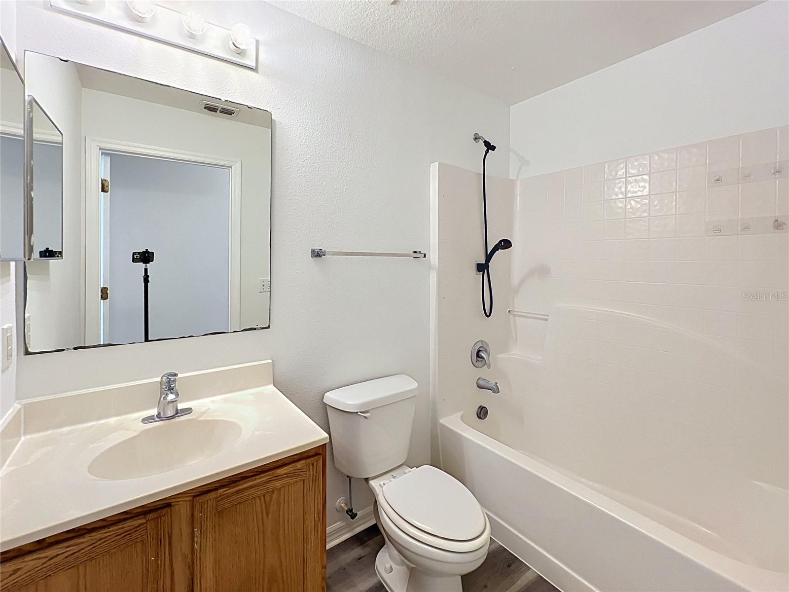 5641 Royal Hills Dr Property Photo 22