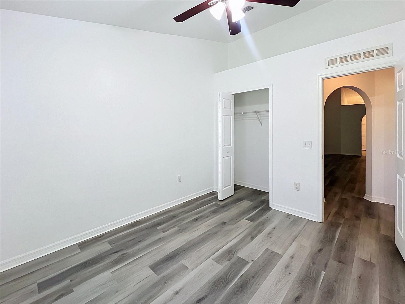 5641 Royal Hills Dr Property Photo 27