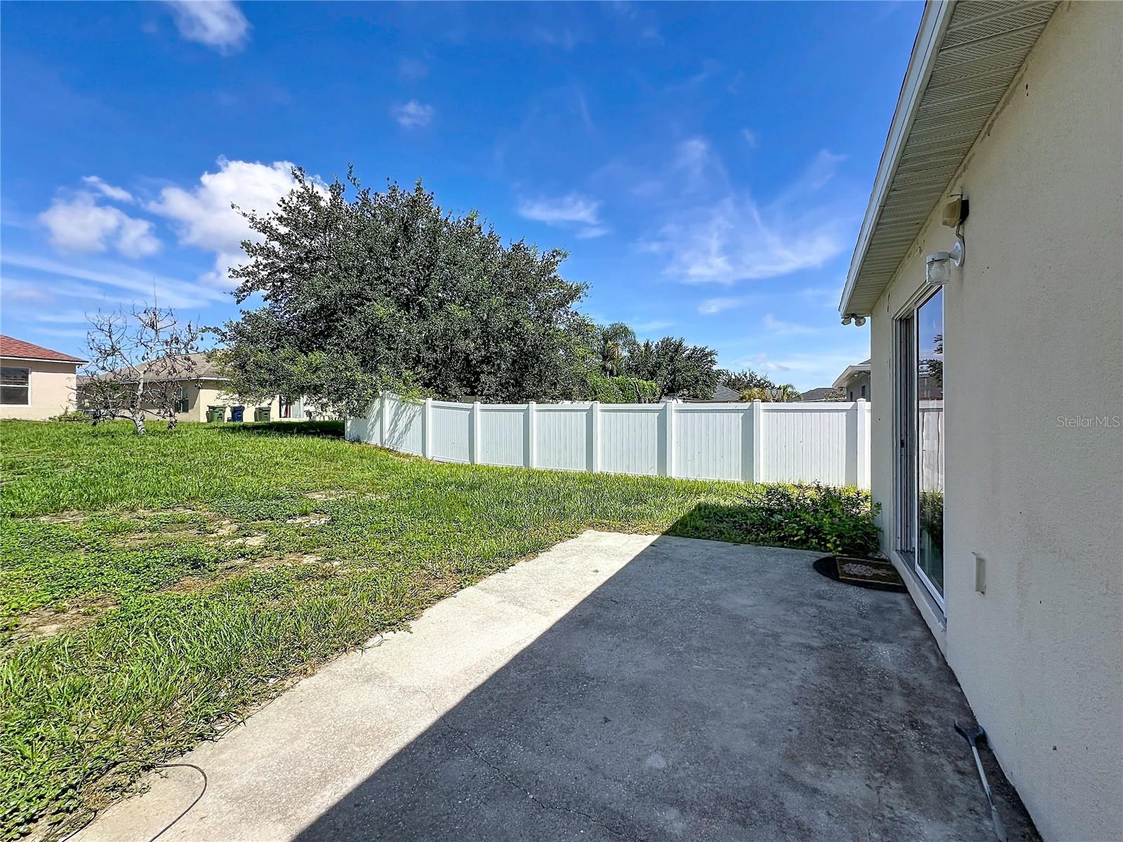 5641 Royal Hills Dr Property Photo 30