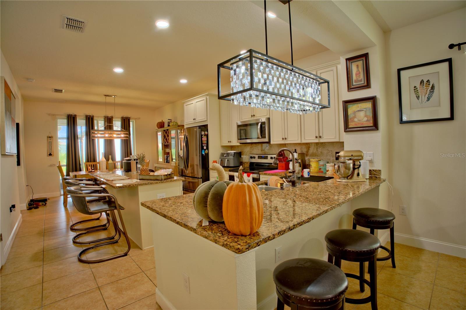2480 Varenna Loop Property Photo 8