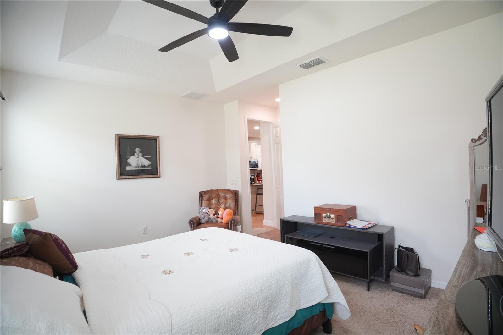 2480 Varenna Loop Property Photo 15