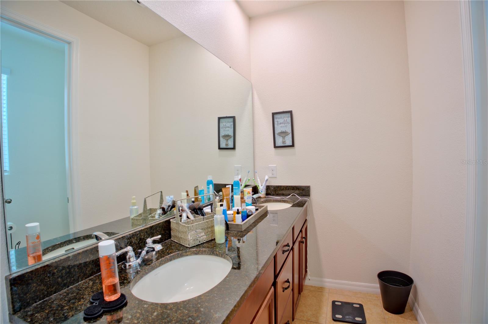 2480 Varenna Loop Property Photo 17