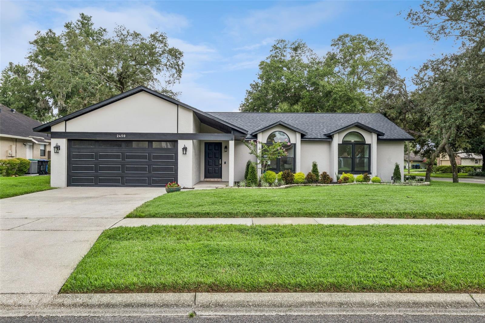 2450 DRESDEN TRL