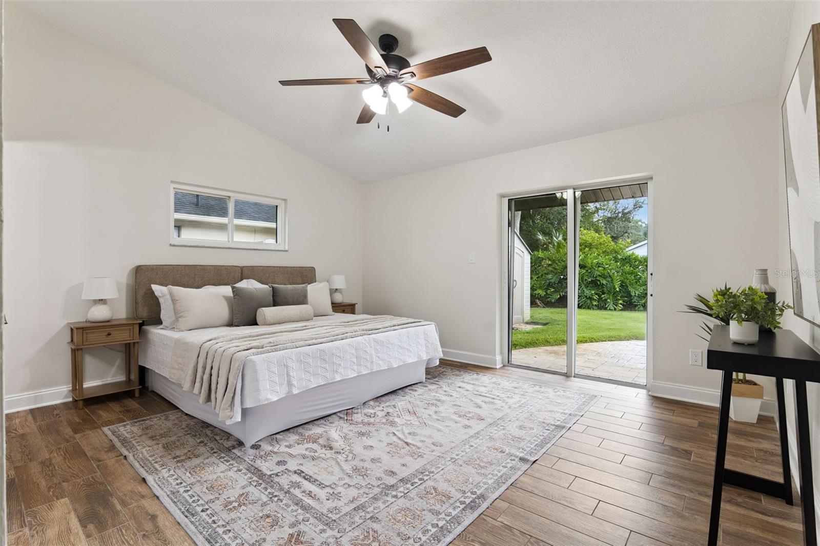 2450 Dresden Trl Property Photo 15
