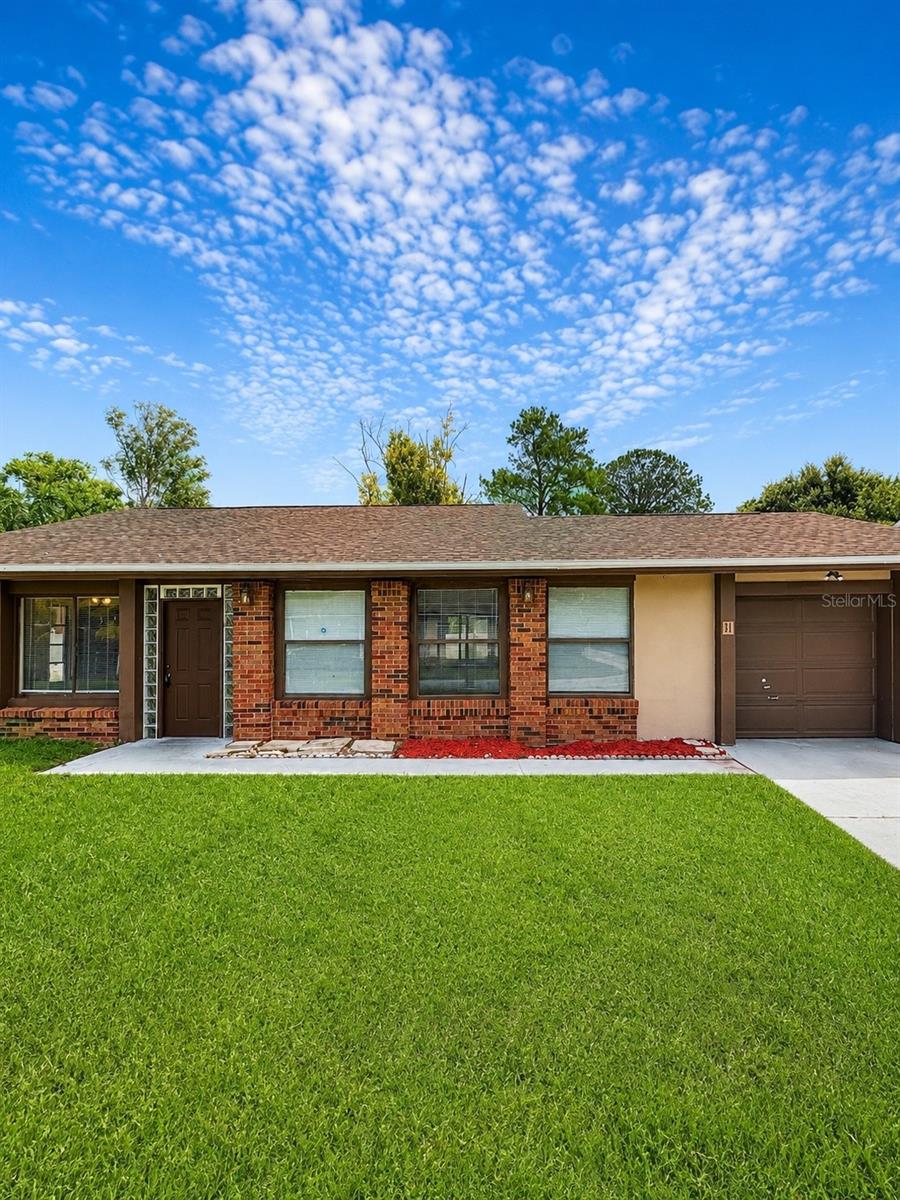 11 Trophy Ln Property Photo 1