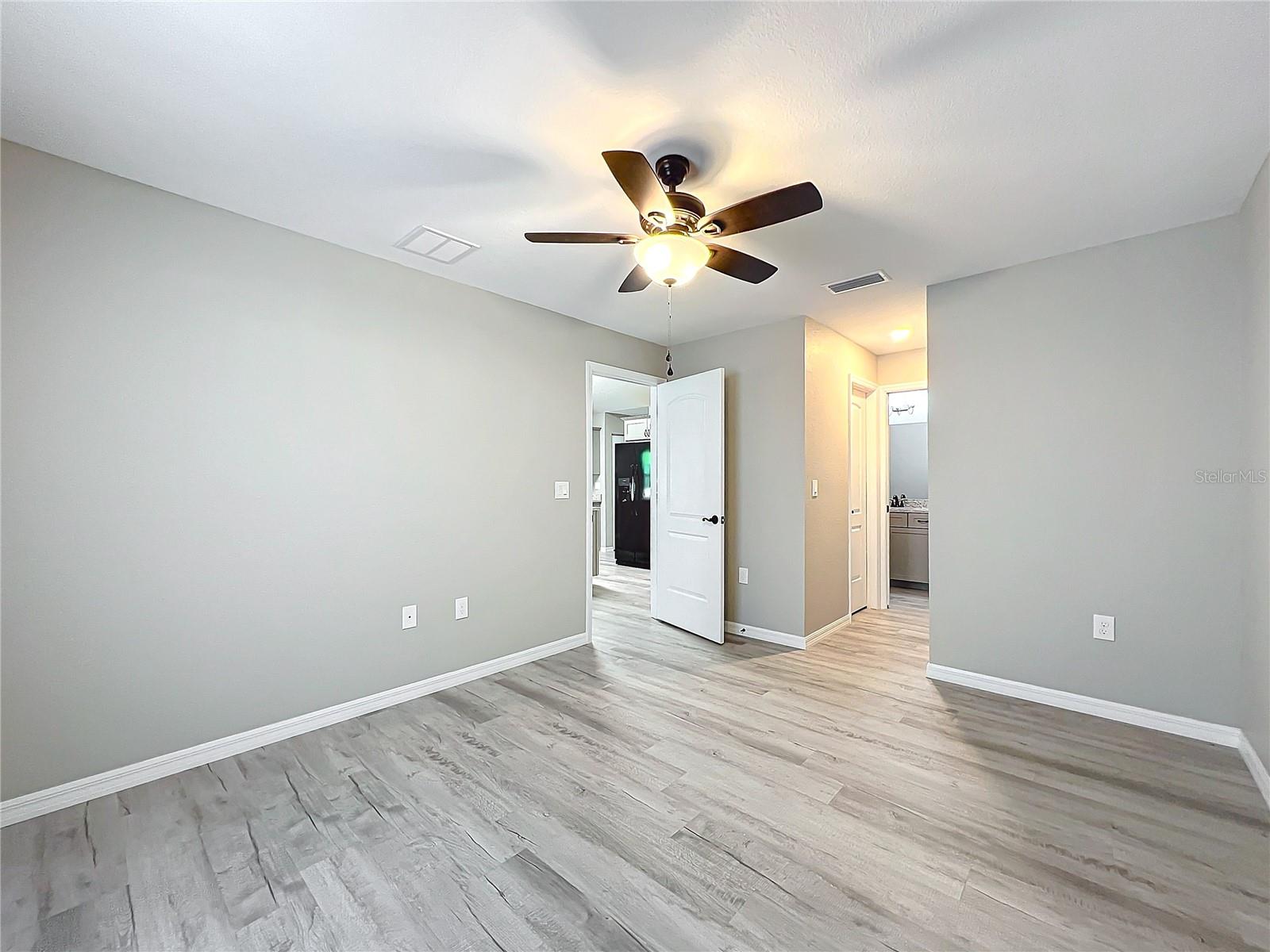 7091 Tamarind Way Property Photo 10